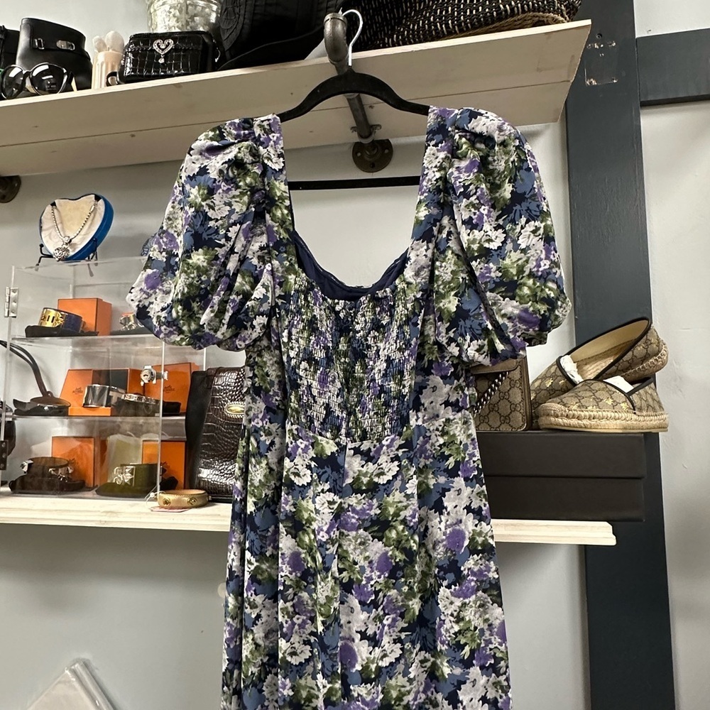 ASTR the Label Blue Floral Puff Sleeve Midi Dress - Size M - Picture 6 of 6